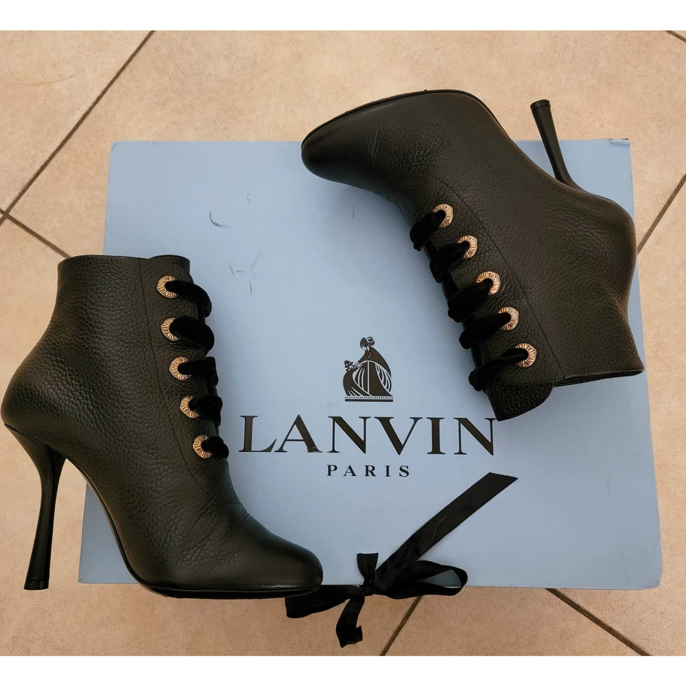 Lanvin Boot Lace Up Eyelet Leather Ankle Bootie Black 8.5 Heeled Victorian